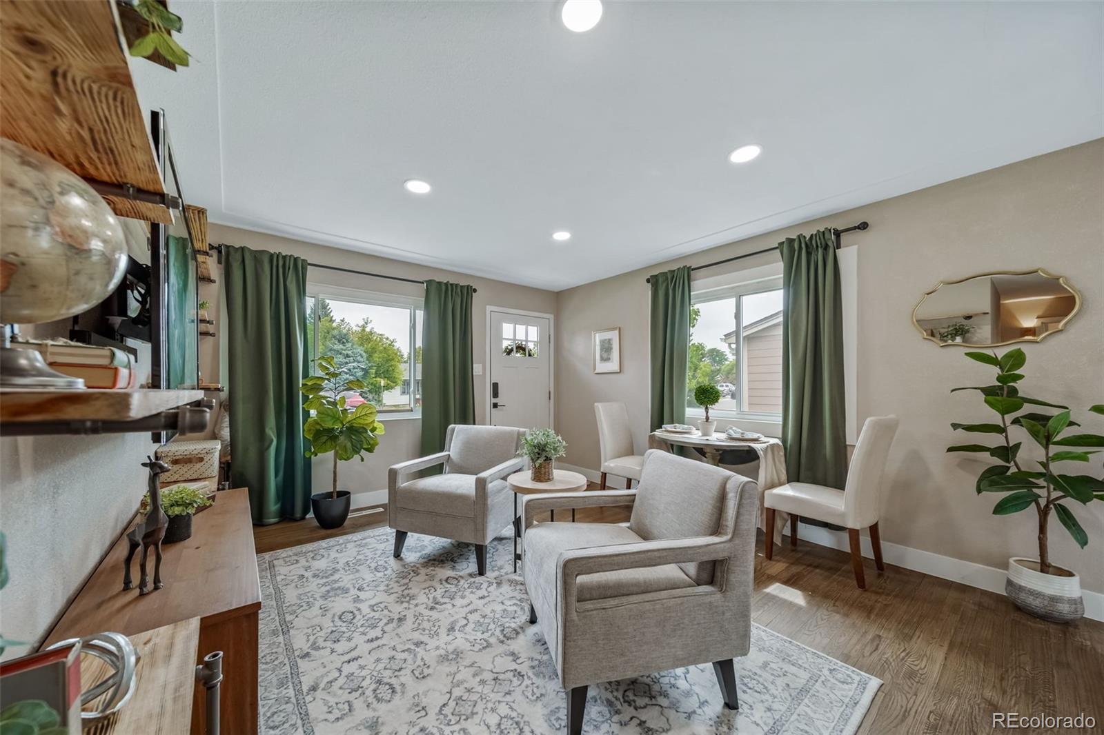 MLS Image #8 for 1201 s julian street,denver, Colorado