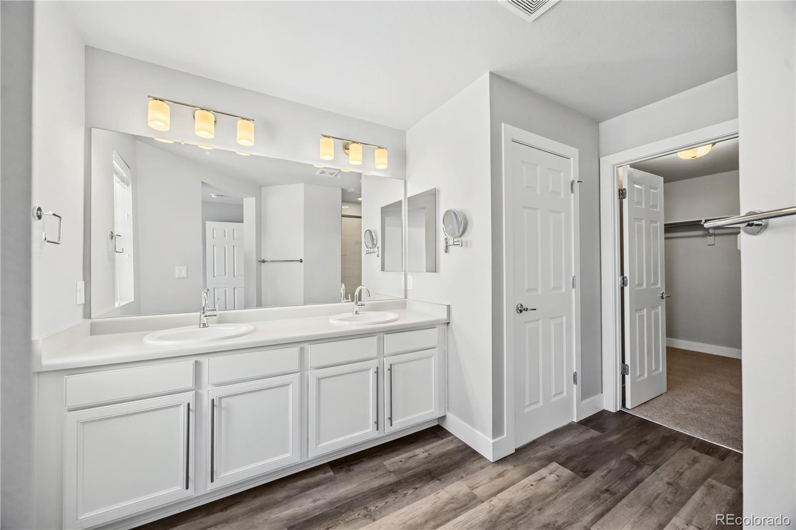 MLS Image #21 for 16073 e warner place ,denver, Colorado