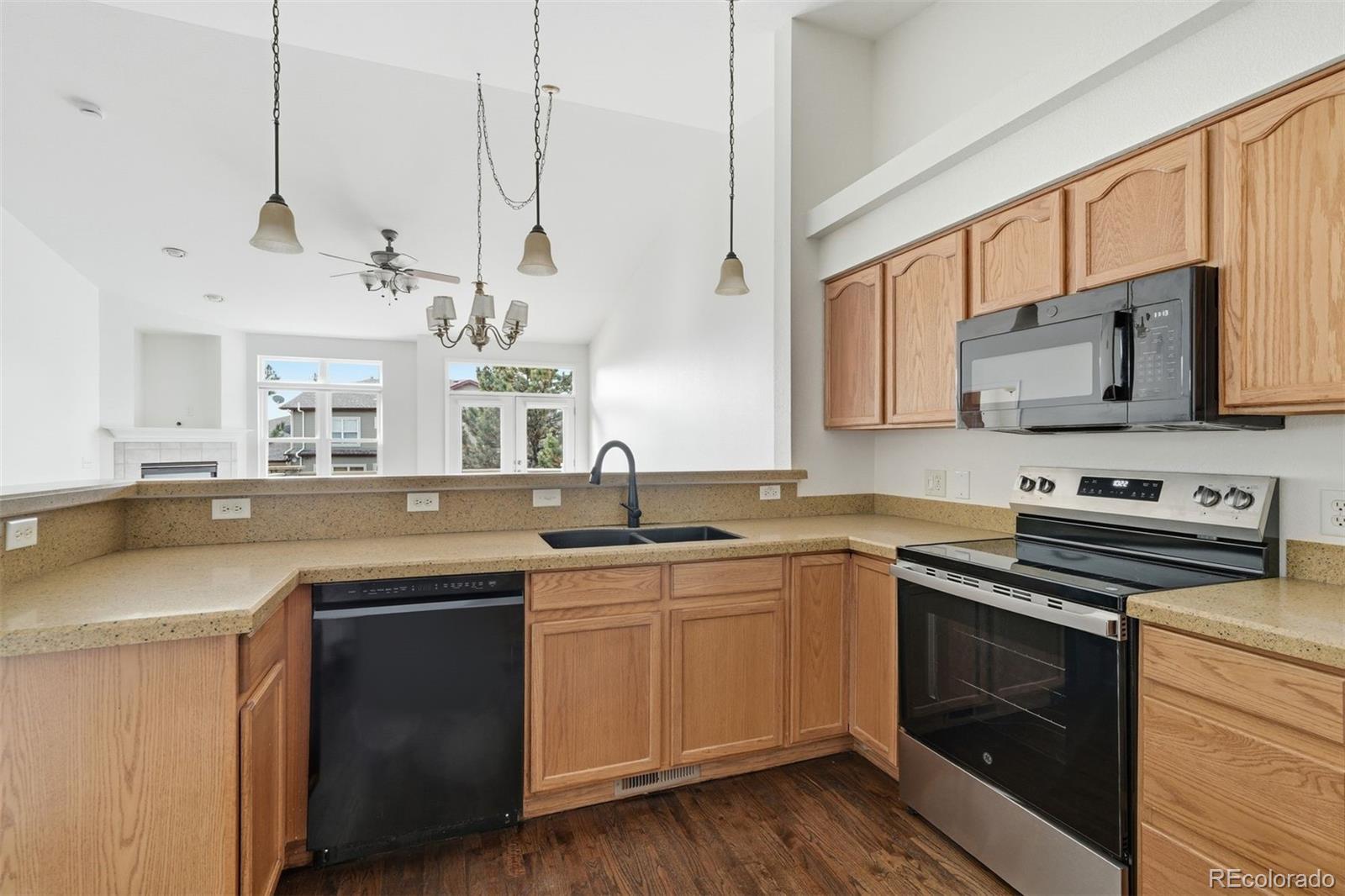 MLS Image #10 for 6471  range overlook heights,colorado springs, Colorado