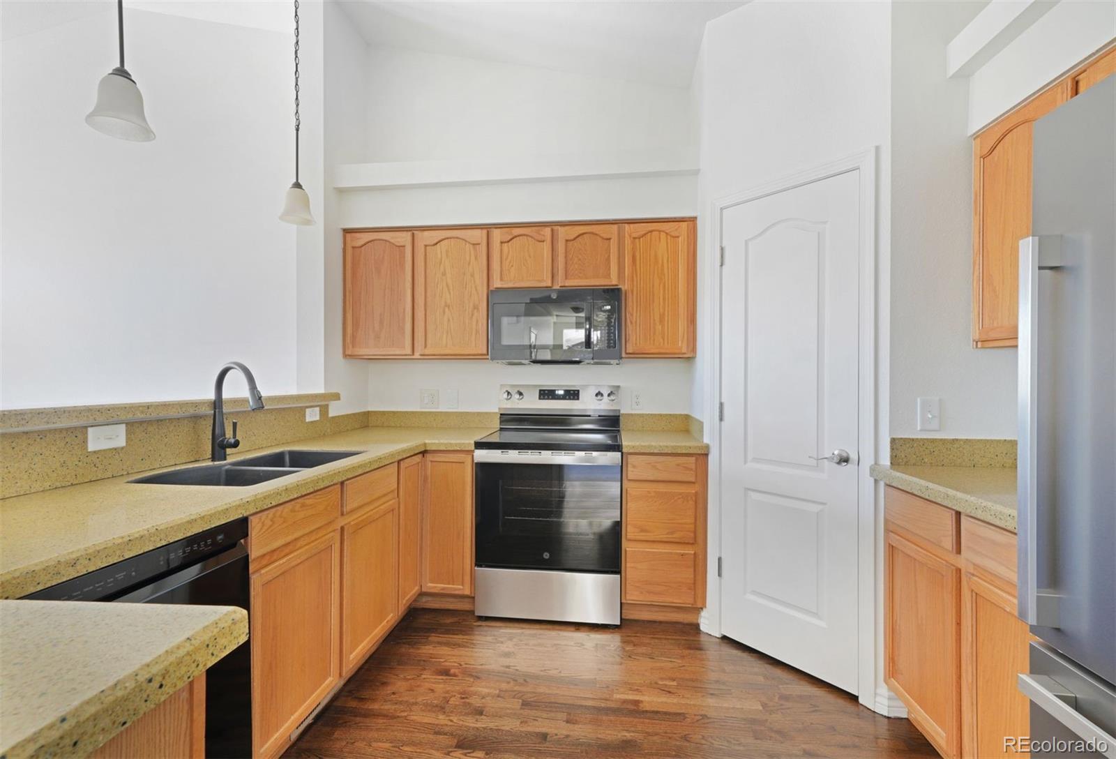MLS Image #11 for 6471  range overlook heights,colorado springs, Colorado