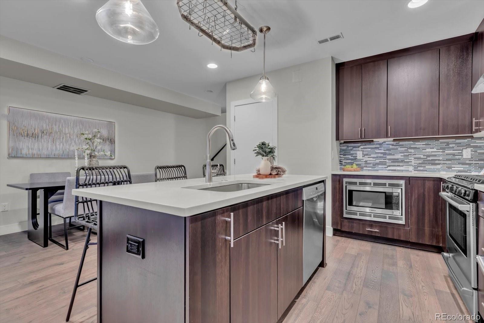 MLS Image #1 for 34 s lincoln street,denver, Colorado