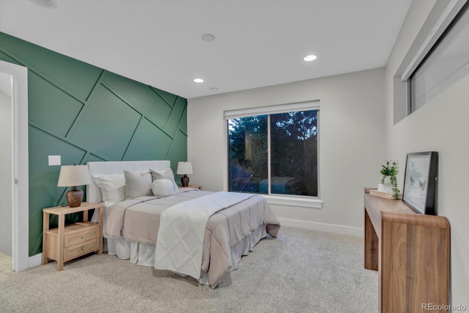 MLS Image #10 for 34 s lincoln street,denver, Colorado