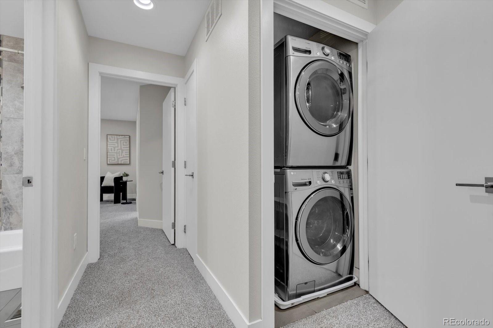 MLS Image #11 for 34 s lincoln street,denver, Colorado