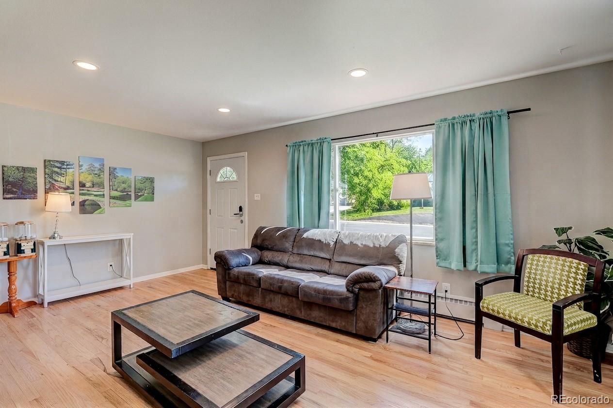 MLS Image #6 for 2841 s kearney street,denver, Colorado