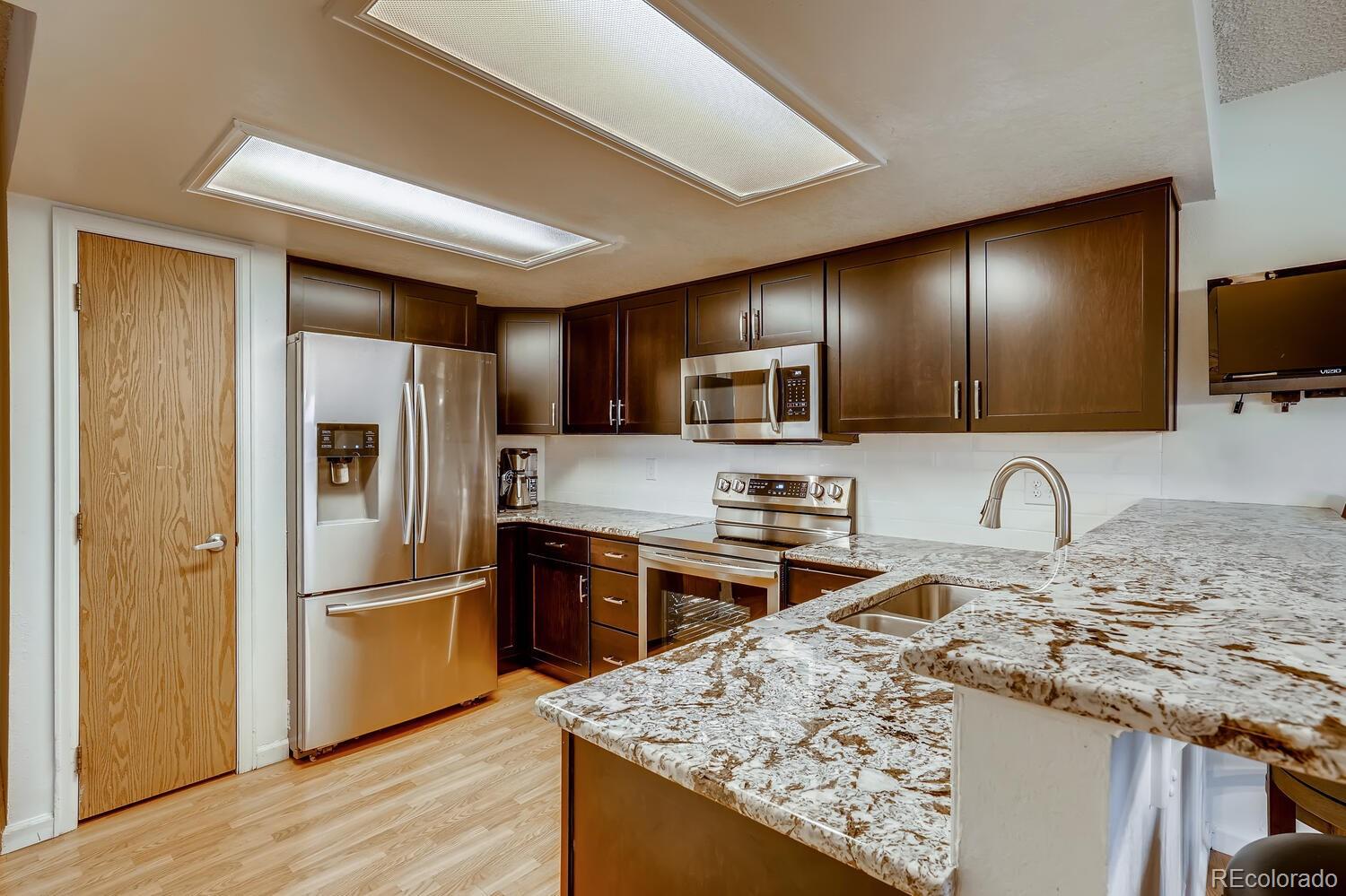 MLS Image #5 for 8012  decatur court,westminster, Colorado
