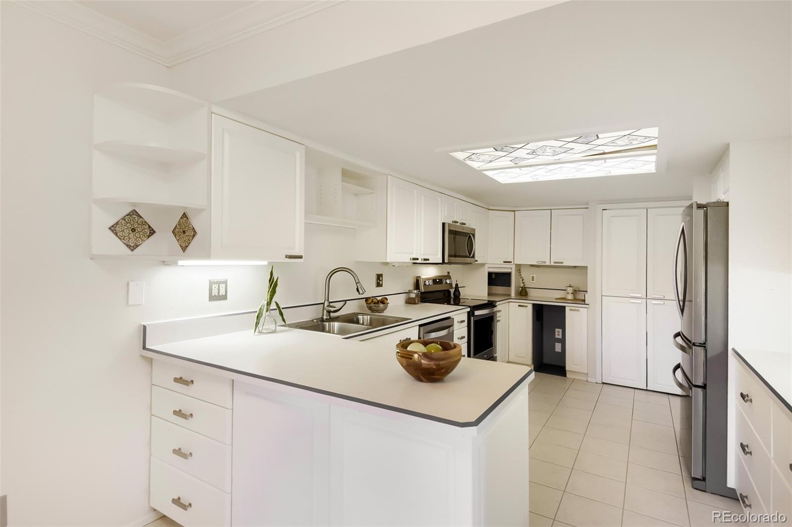 MLS Image #6 for 6969 w yale avenue,denver, Colorado