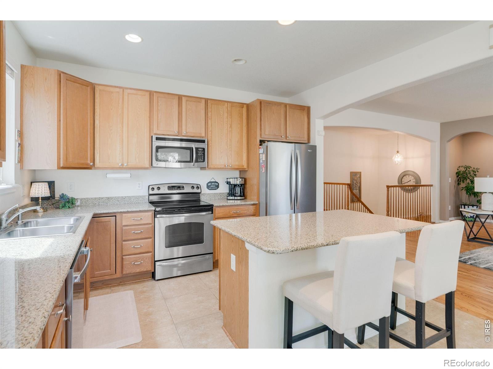 MLS Image #14 for 611  mathews way,erie, Colorado