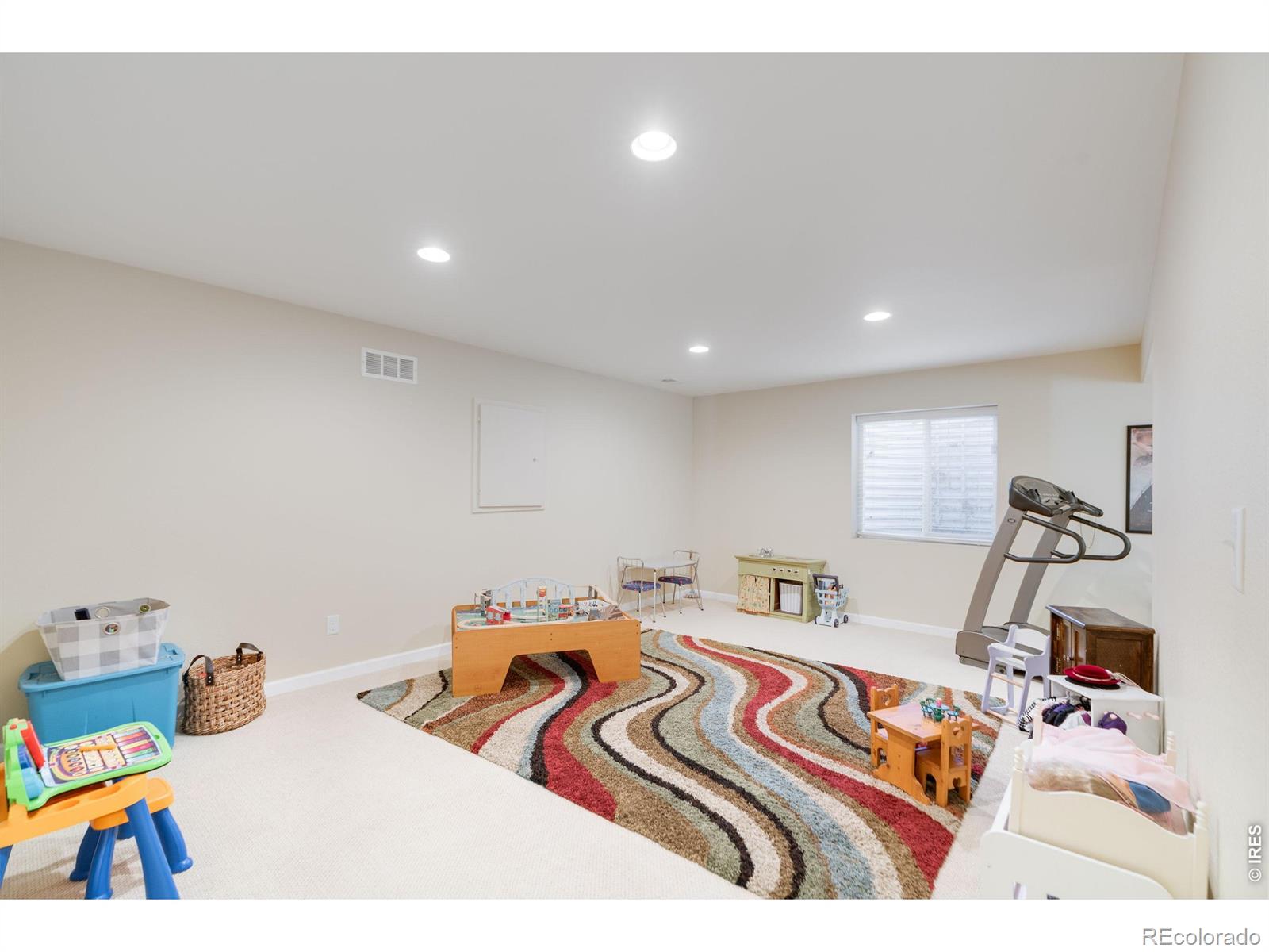 MLS Image #25 for 611  mathews way,erie, Colorado