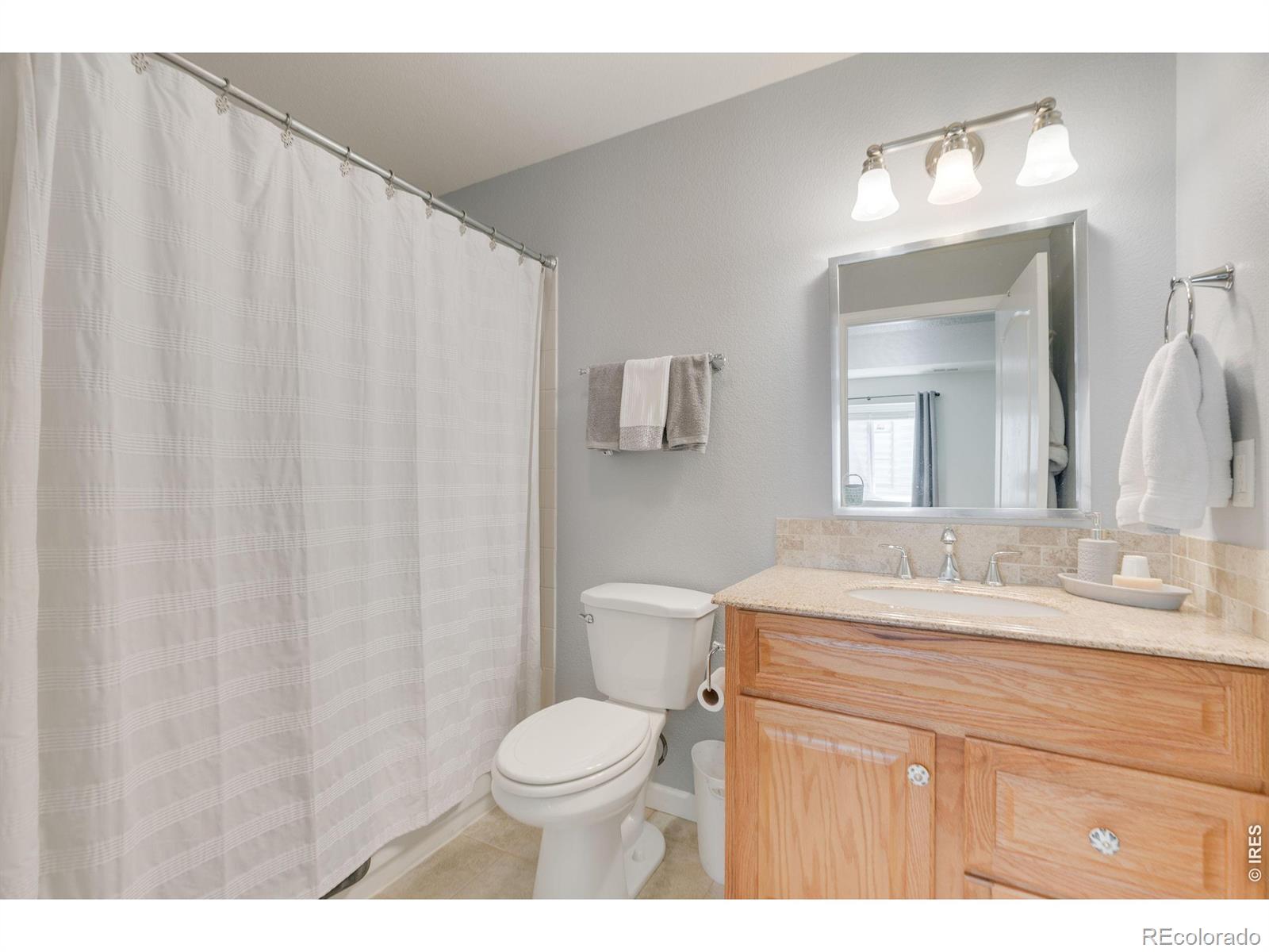 MLS Image #28 for 611  mathews way,erie, Colorado