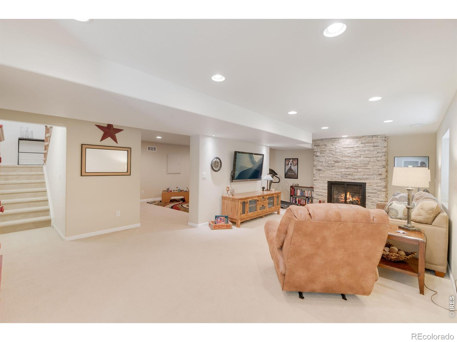 MLS Image #29 for 611  mathews way,erie, Colorado