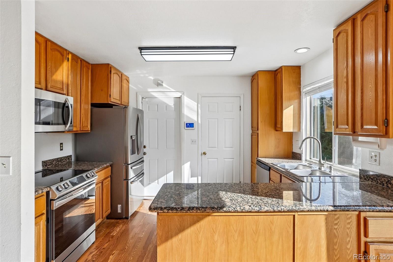 MLS Image #10 for 5873 s nepal street,aurora, Colorado