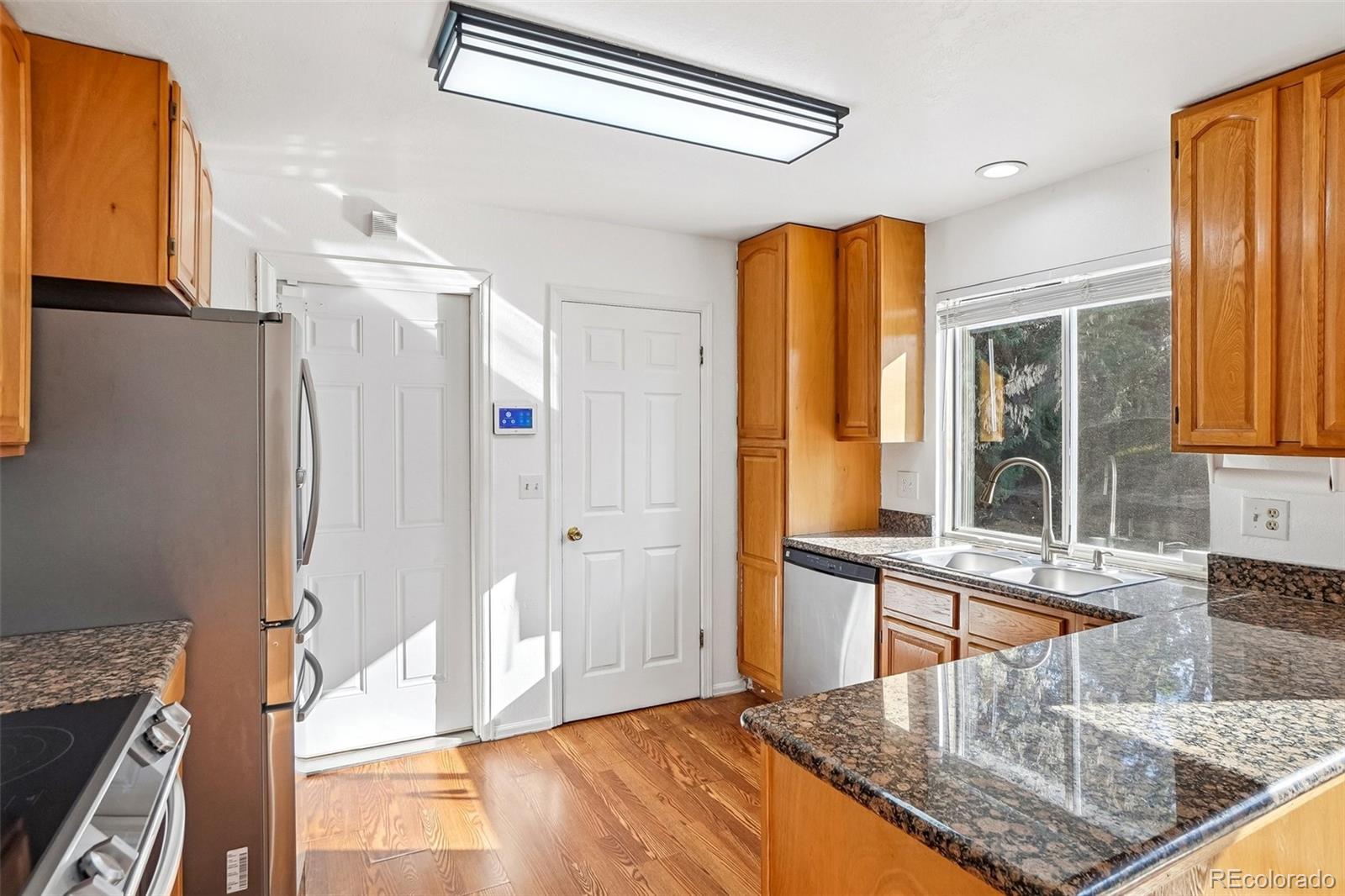 MLS Image #11 for 5873 s nepal street,aurora, Colorado