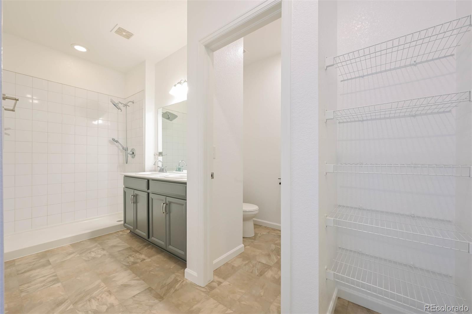 MLS Image #13 for 26770 e cedar avenue,aurora, Colorado