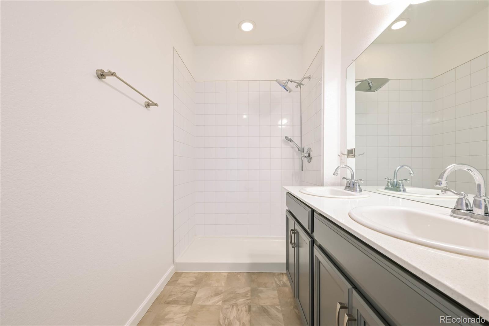 MLS Image #21 for 26770 e cedar avenue,aurora, Colorado