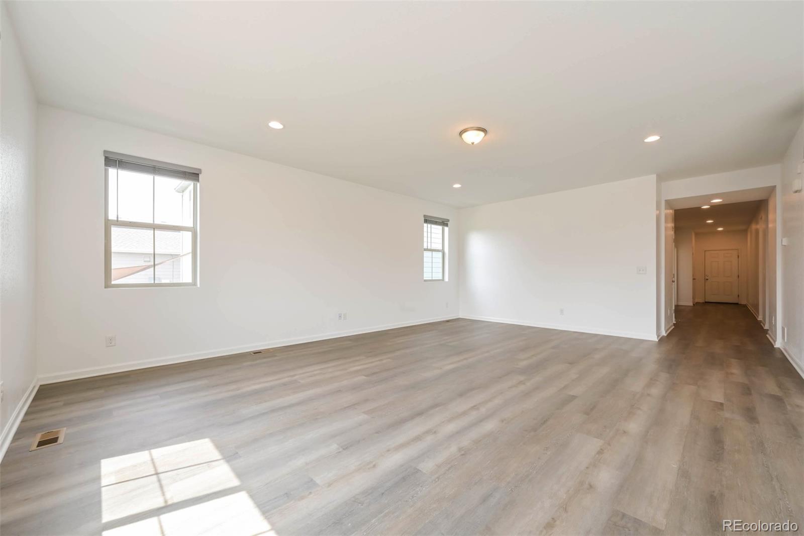 MLS Image #6 for 26770 e cedar avenue,aurora, Colorado