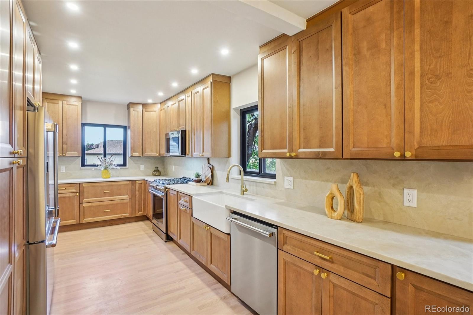 MLS Image #13 for 2856 n glencoe street,denver, Colorado