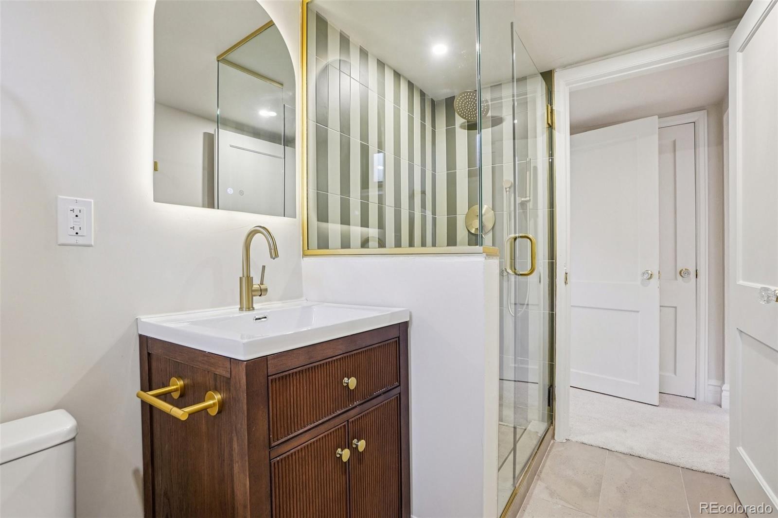 MLS Image #38 for 2856 n glencoe street,denver, Colorado
