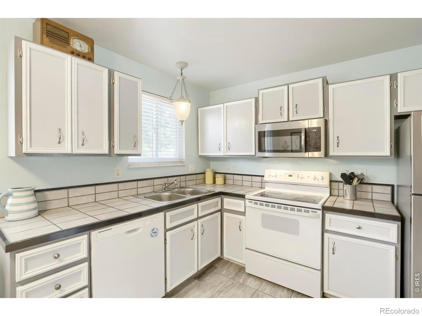 MLS Image #6 for 6516  orbit way,fort collins, Colorado
