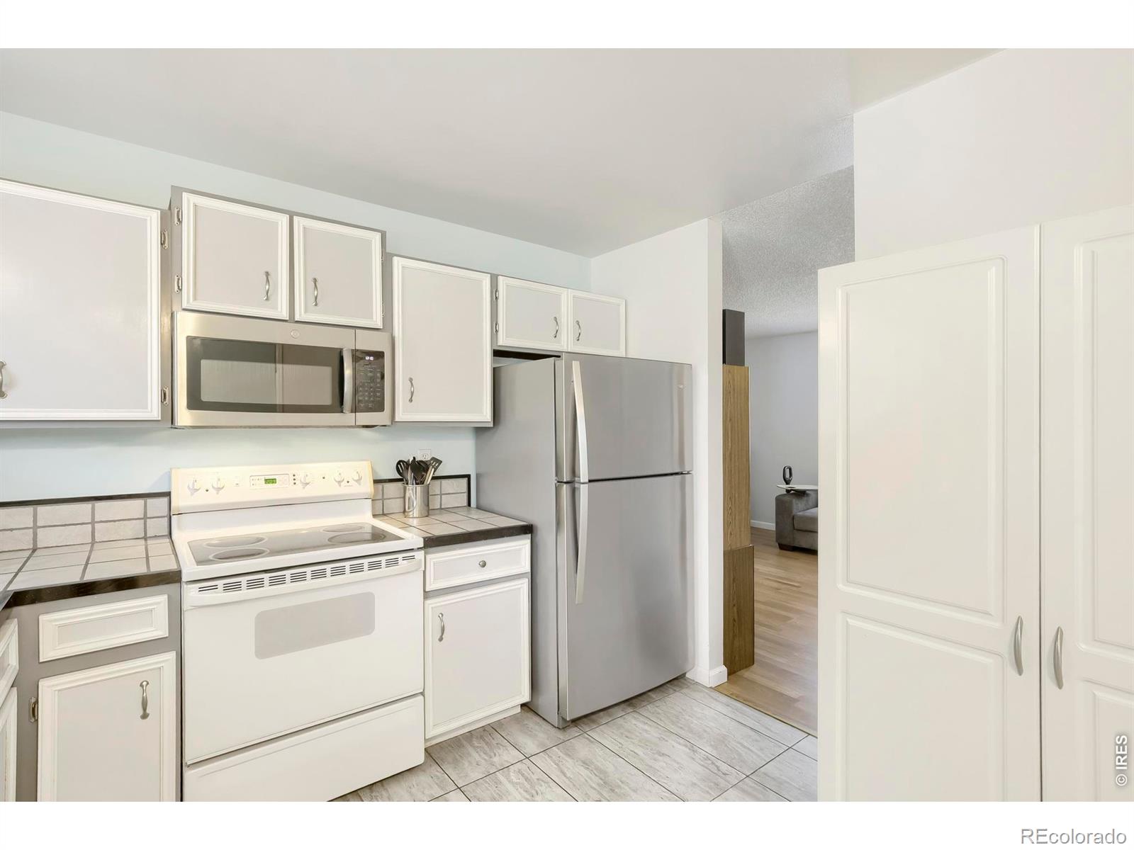 MLS Image #7 for 6516  orbit way,fort collins, Colorado