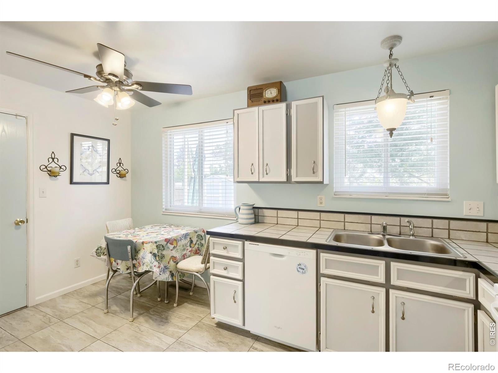 MLS Image #8 for 6516  orbit way,fort collins, Colorado