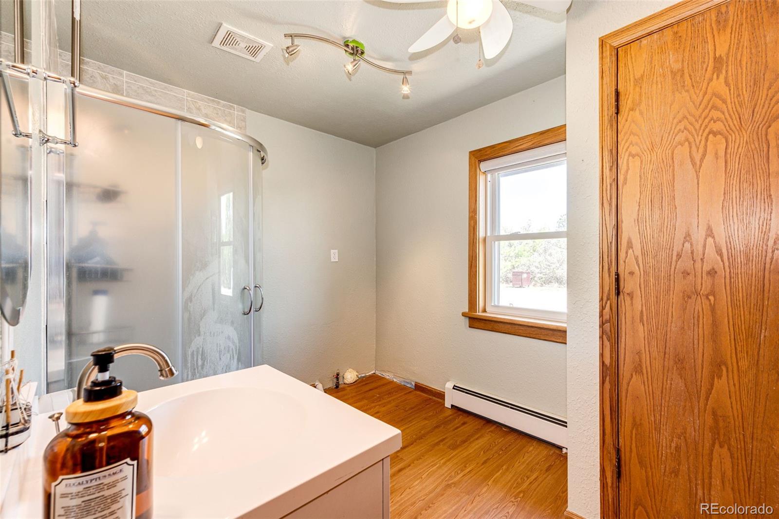 MLS Image #8 for 31312  county road 16 ,keenesburg, Colorado