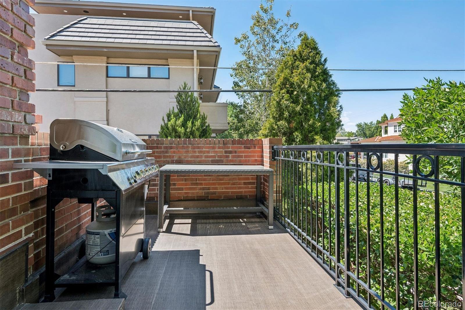MLS Image #43 for 2960 e 4th avenue,denver, Colorado