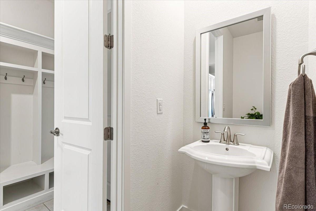 MLS Image #12 for 22441 e narrowleaf circle,aurora, Colorado