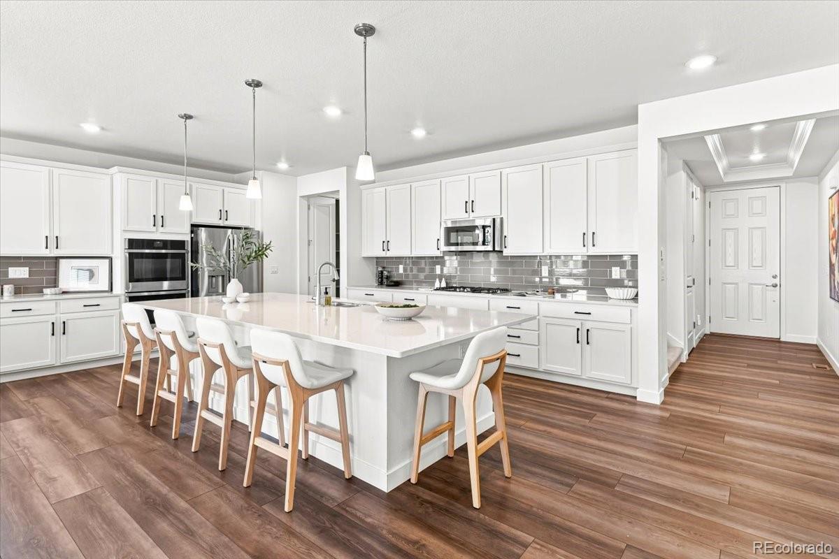 MLS Image #3 for 22441 e narrowleaf circle,aurora, Colorado