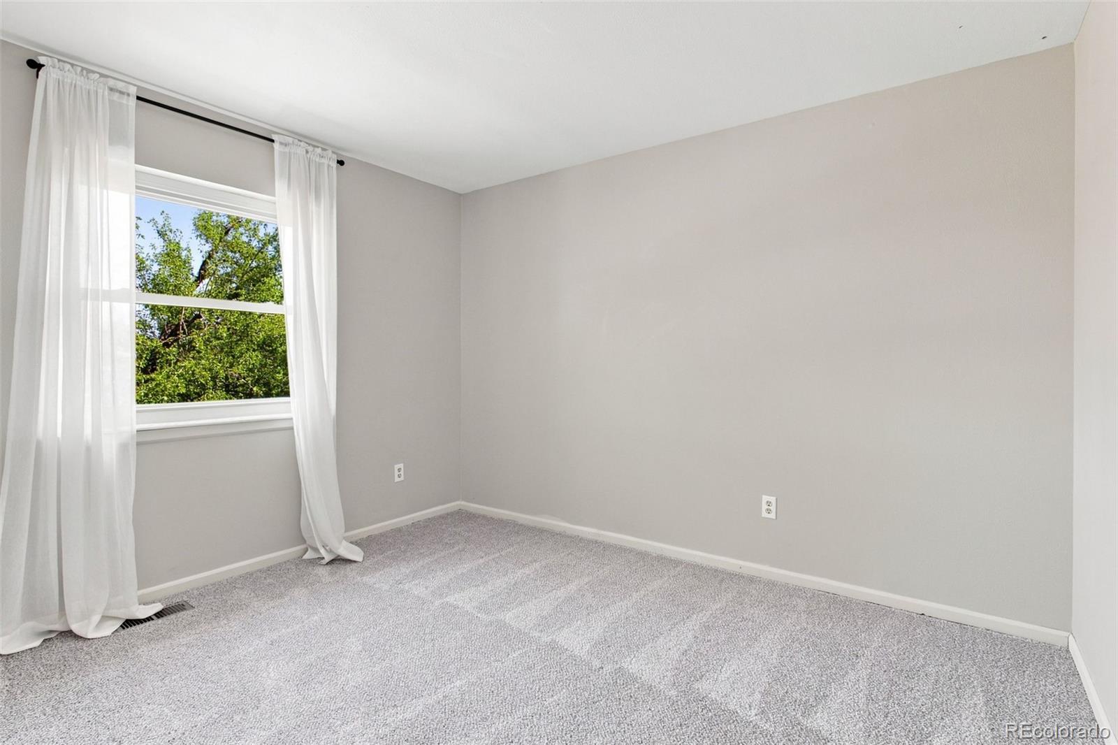 MLS Image #19 for 10227 w roxbury avenue,littleton, Colorado