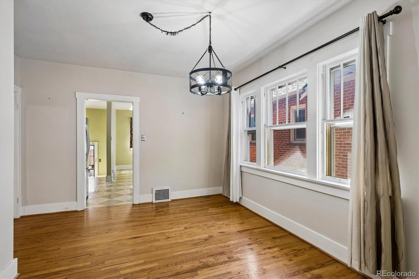 MLS Image #7 for 1122  fillmore street,denver, Colorado
