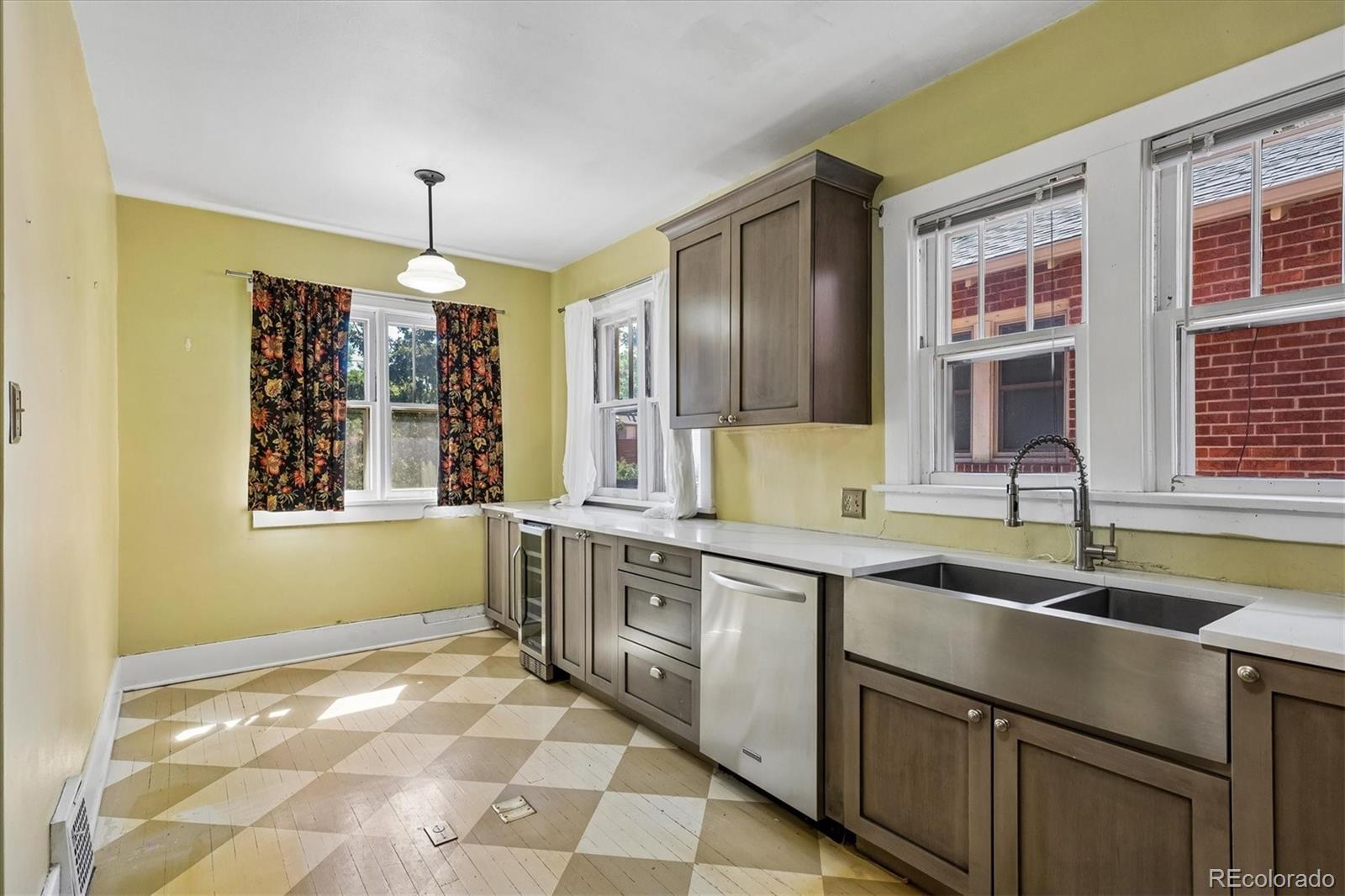 MLS Image #9 for 1122  fillmore street,denver, Colorado
