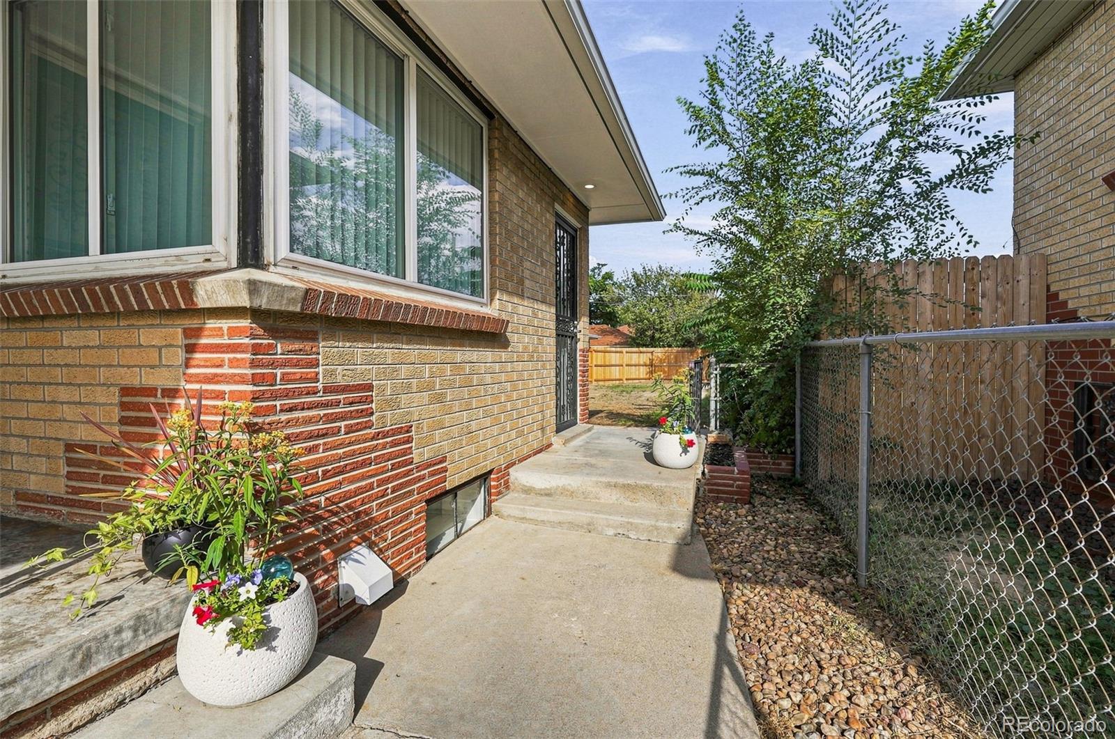MLS Image #7 for 3640  fairfax street,denver, Colorado