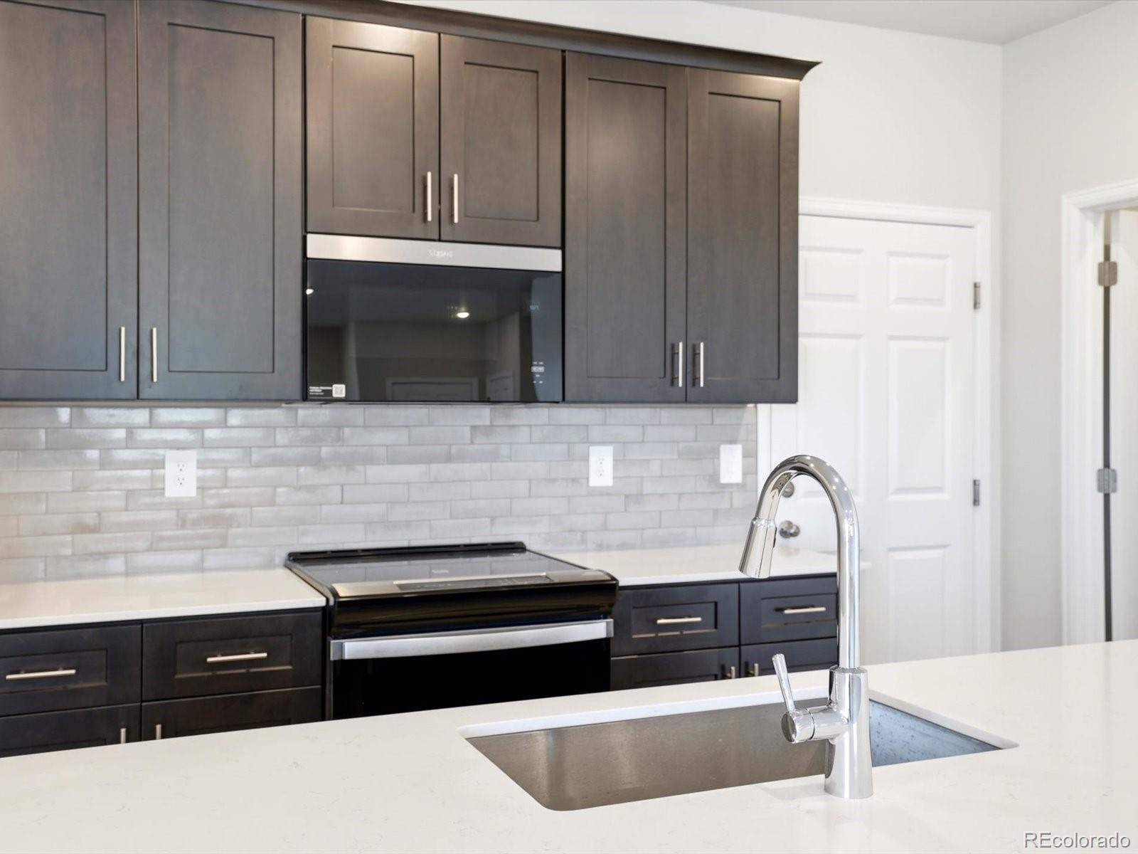 MLS Image #7 for 2189 e 164th avenue,thornton, Colorado