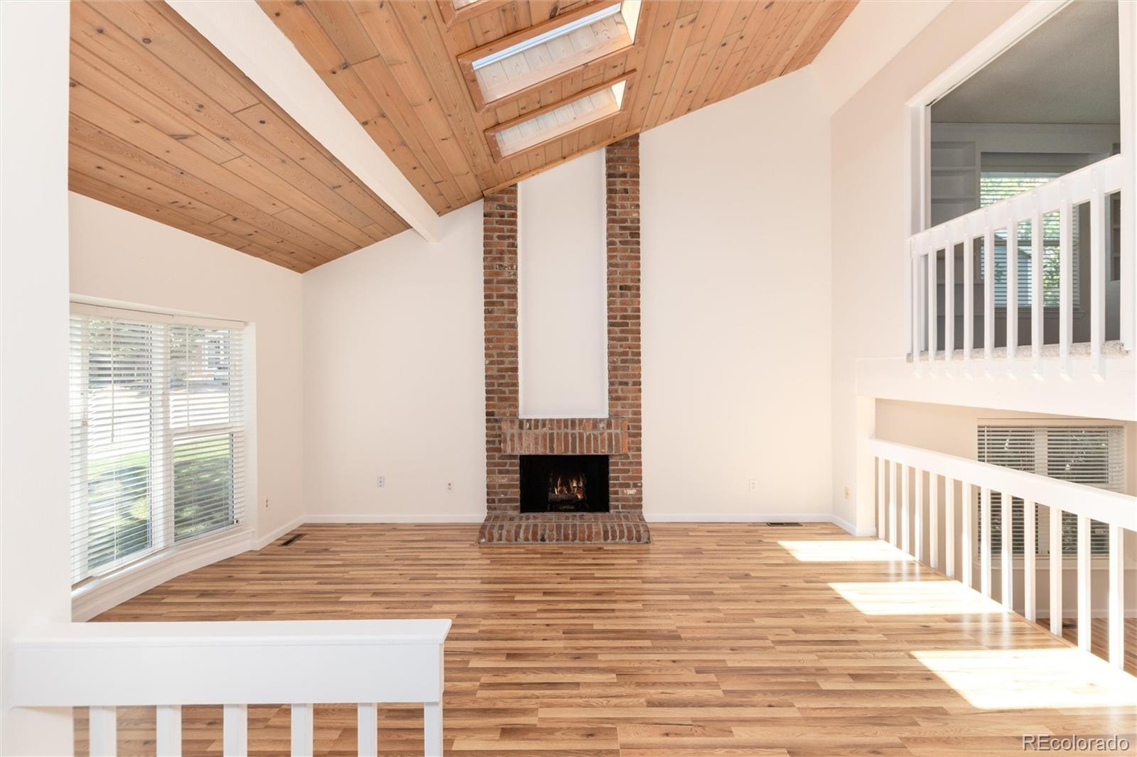 MLS Image #4 for 8145 s syracuse street,centennial, Colorado