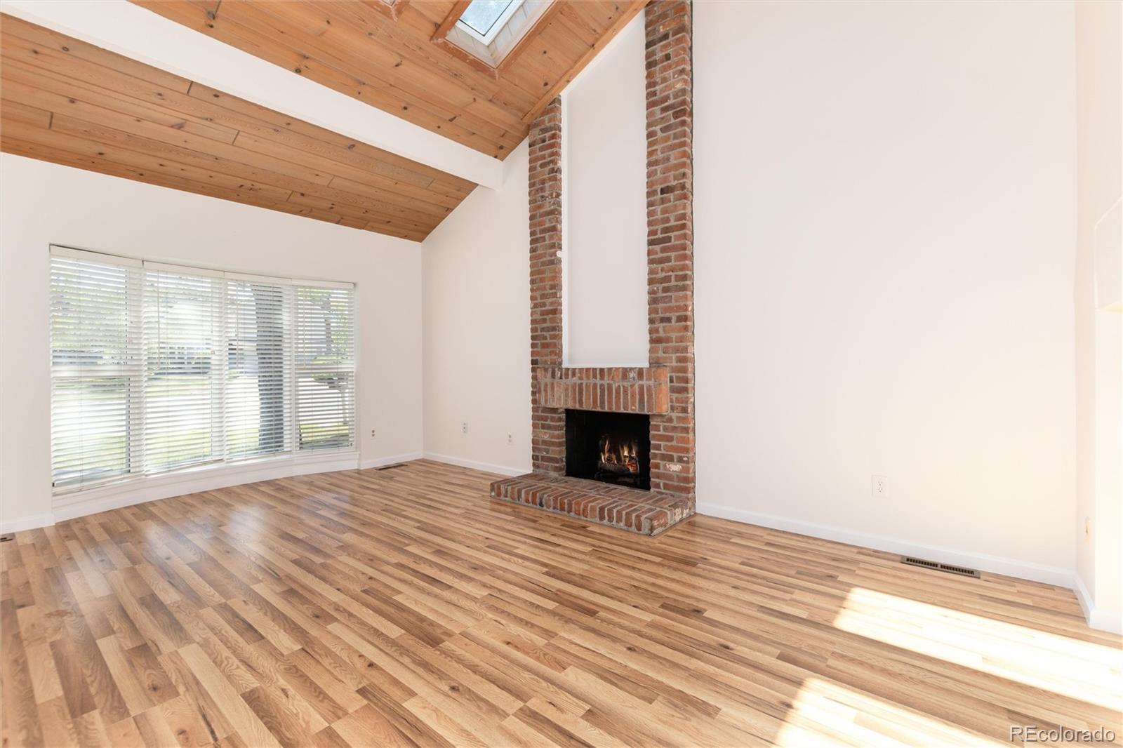 MLS Image #5 for 8145 s syracuse street,centennial, Colorado