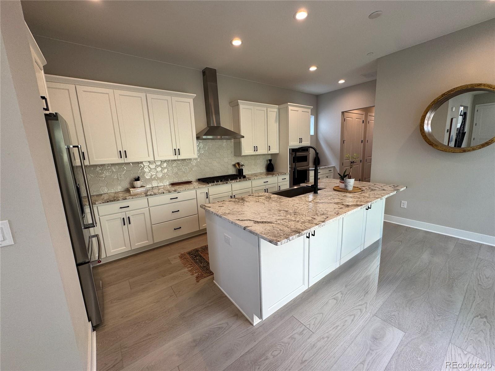 MLS Image #11 for 958  superior drive,louisville, Colorado