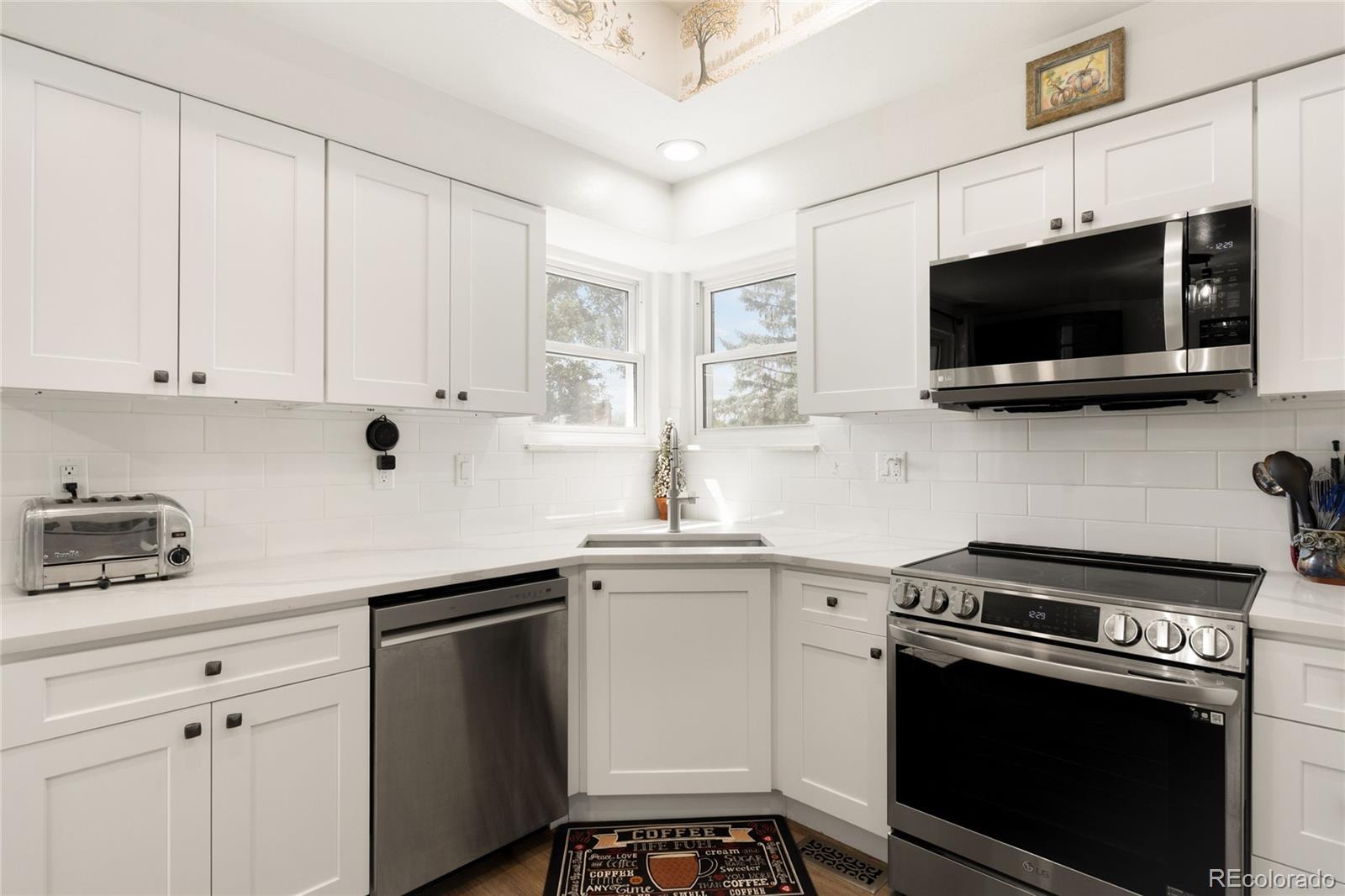 MLS Image #13 for 9962 w 82nd place,arvada, Colorado