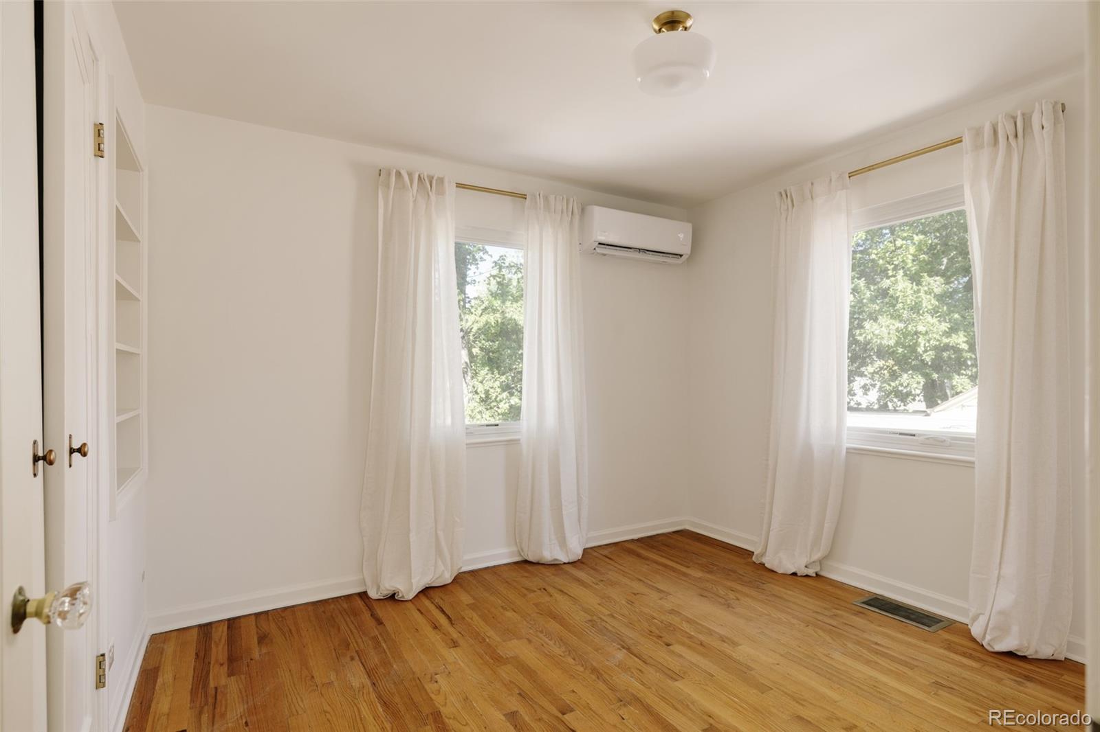 MLS Image #30 for 1585 s josephine street,denver, Colorado