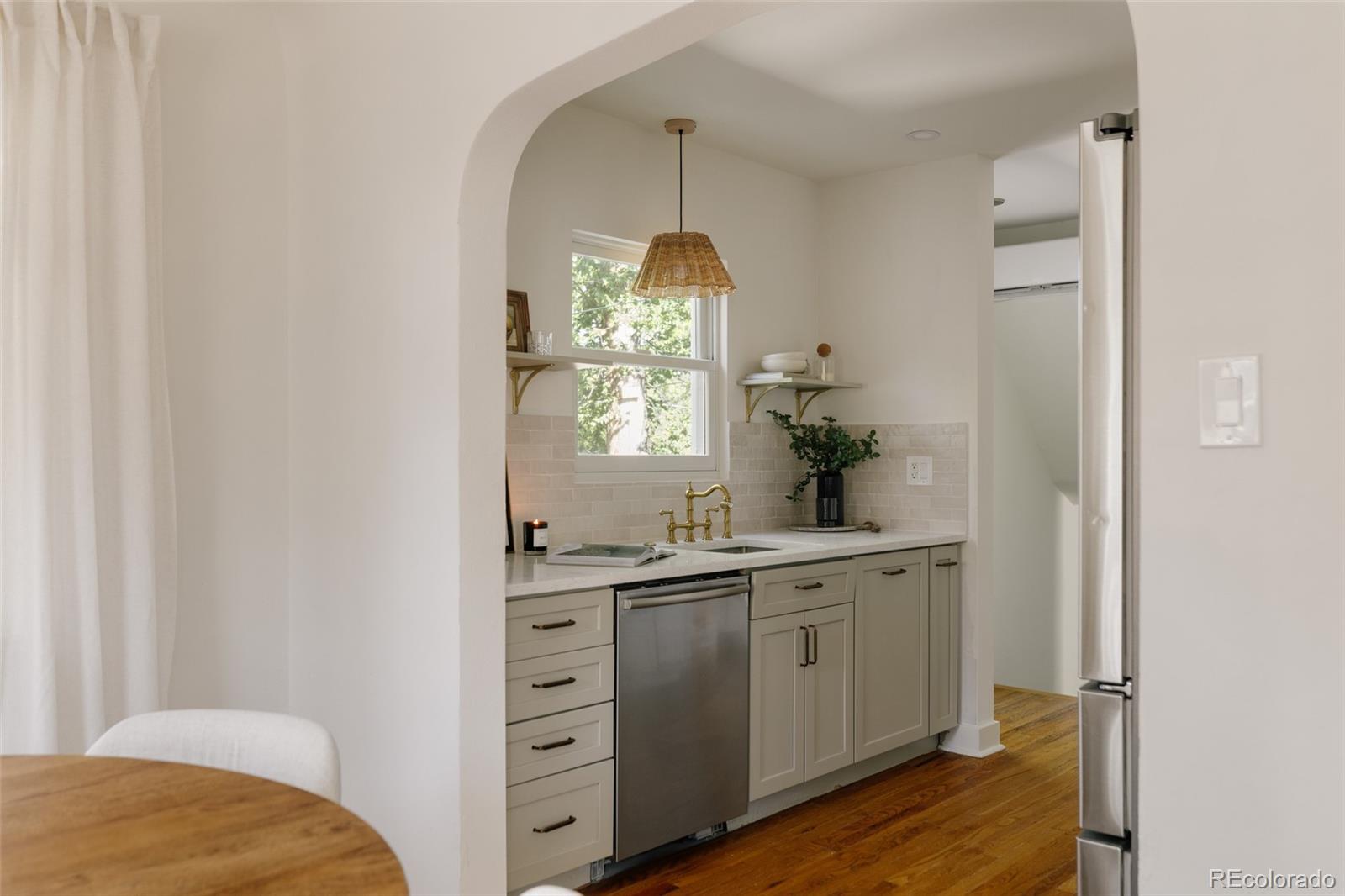 MLS Image #41 for 1585 s josephine street,denver, Colorado
