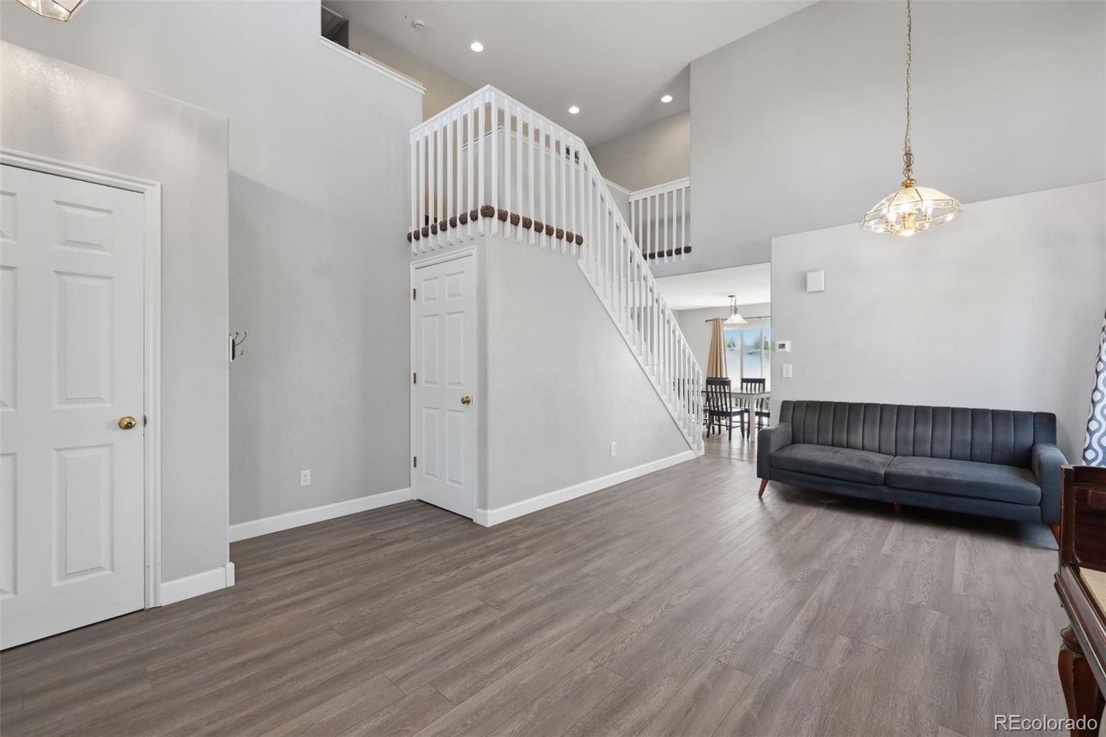 MLS Image #16 for 5297 s malaya way,centennial, Colorado