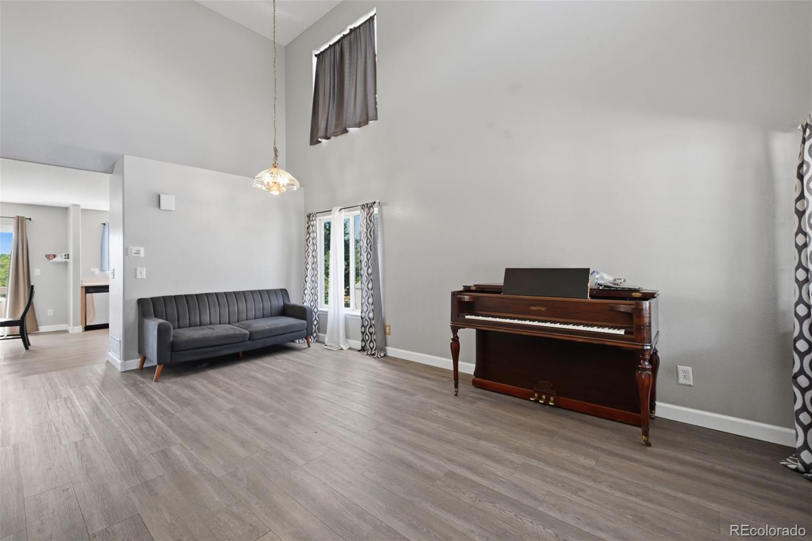 MLS Image #18 for 5297 s malaya way,centennial, Colorado