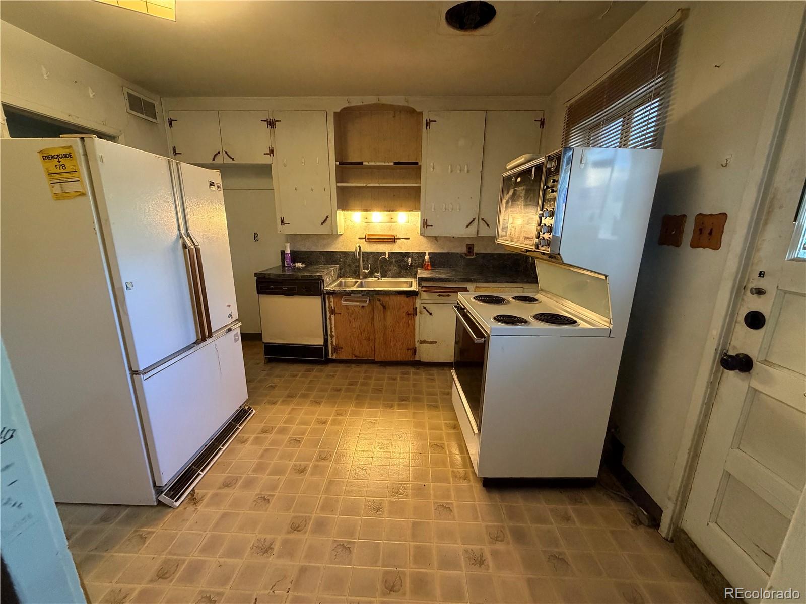 MLS Image #14 for 791  troy street,aurora, Colorado