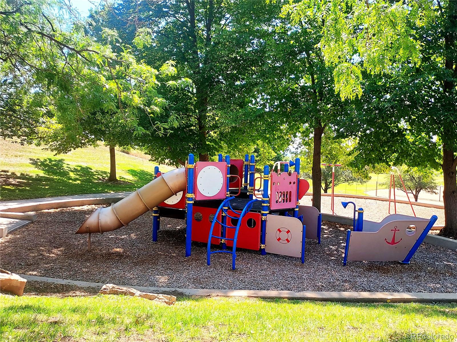 MLS Image #8 for 1681 s arbutus place,lakewood, Colorado