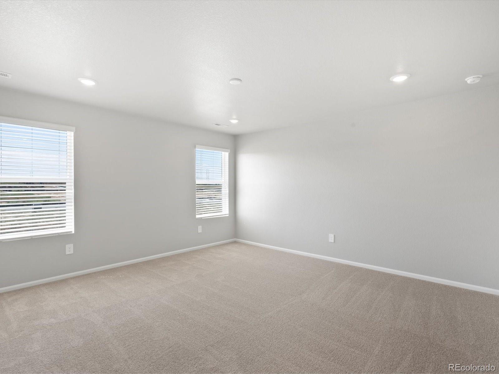 MLS Image #14 for 538  98th avenue,greeley, Colorado