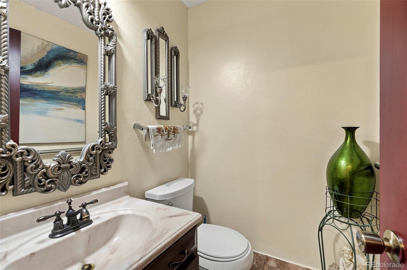 MLS Image #15 for 16871 e girard avenue,aurora, Colorado
