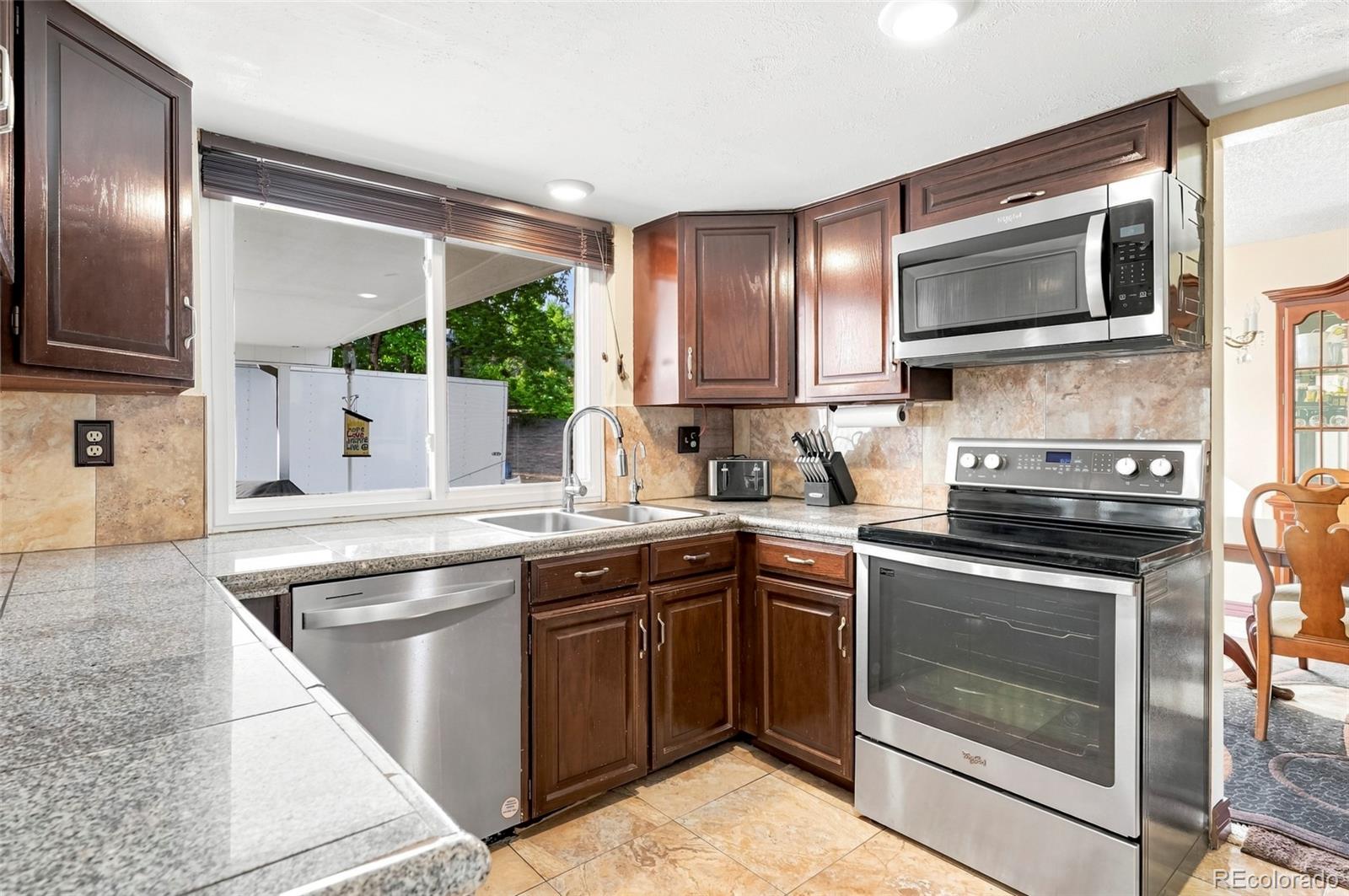 MLS Image #9 for 16871 e girard avenue,aurora, Colorado