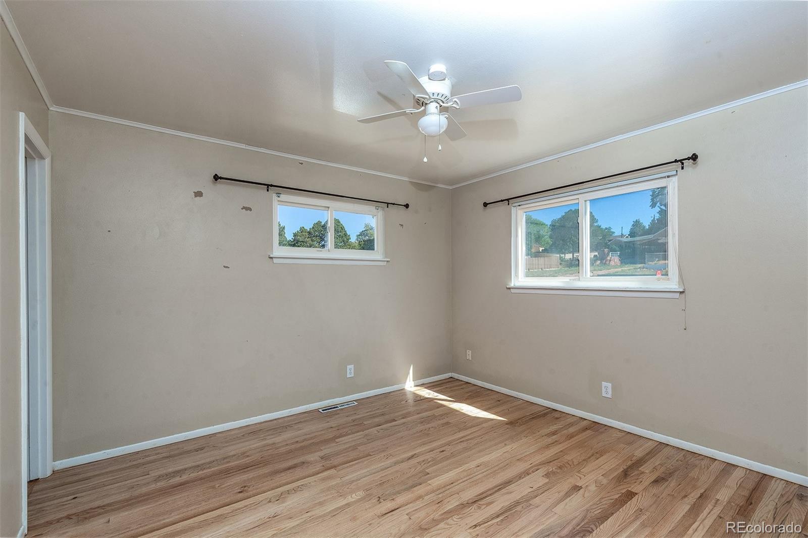 MLS Image #14 for 1443  acacia drive,colorado springs, Colorado
