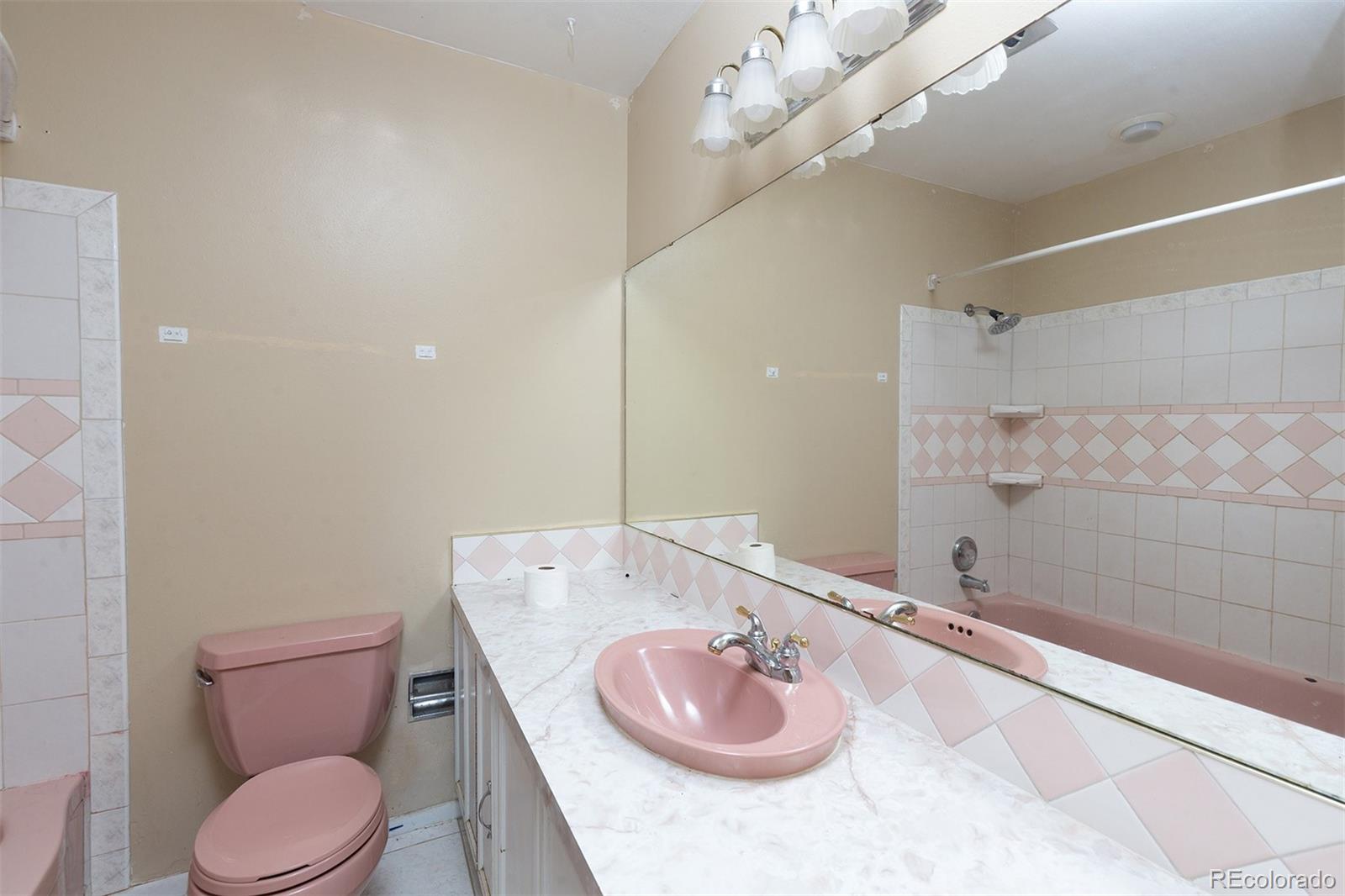 MLS Image #9 for 1443  acacia drive,colorado springs, Colorado