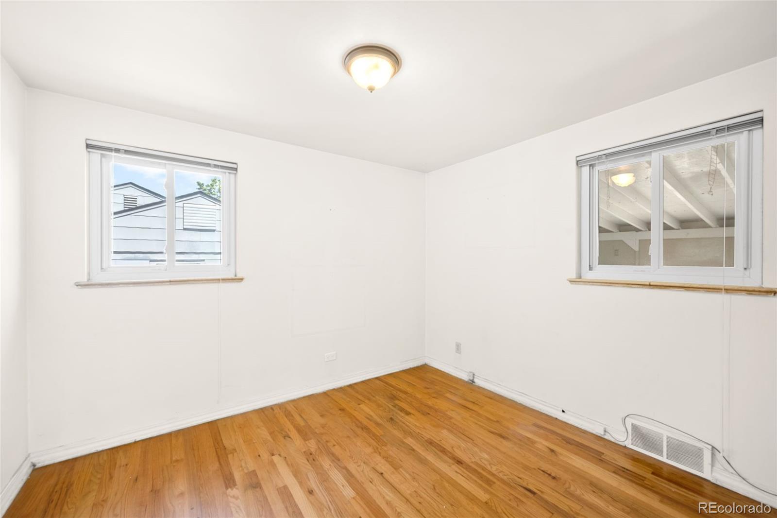 MLS Image #14 for 4628  wyandot street,denver, Colorado