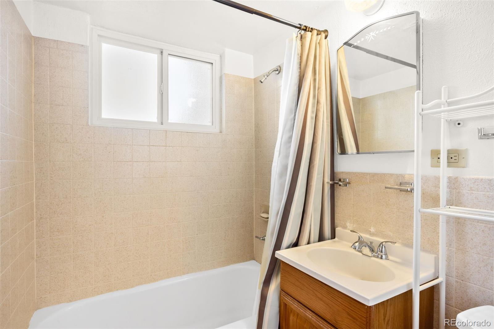 MLS Image #24 for 4628  wyandot street,denver, Colorado